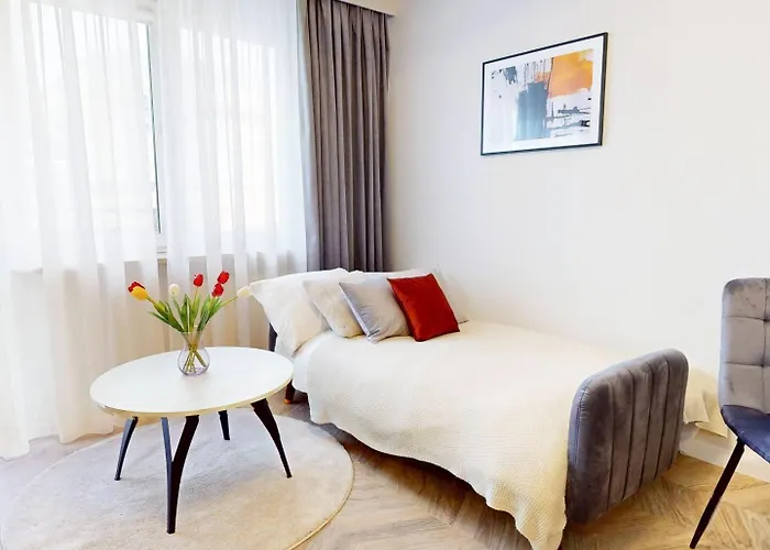 Golden Spot 5 Min To Station Appartement *