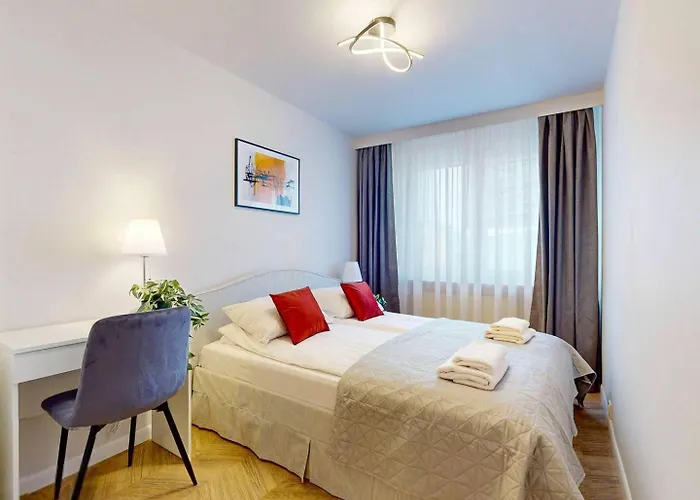 Golden Spot 5 Min To Station Apartament Warszawa
