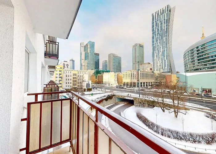 Golden Spot 5 Min To Station