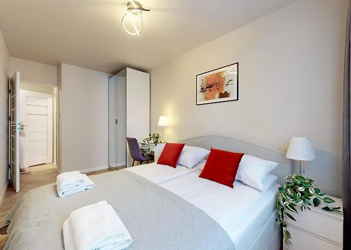 Golden Spot 5 Min To Station